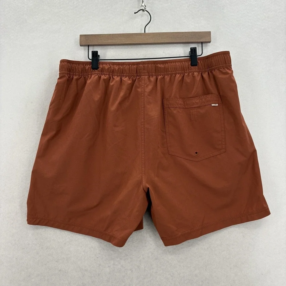 Vuori Kore Short Mens 2XL Orange Lined Quick Dry Elastic Waist Gym Swim Beach